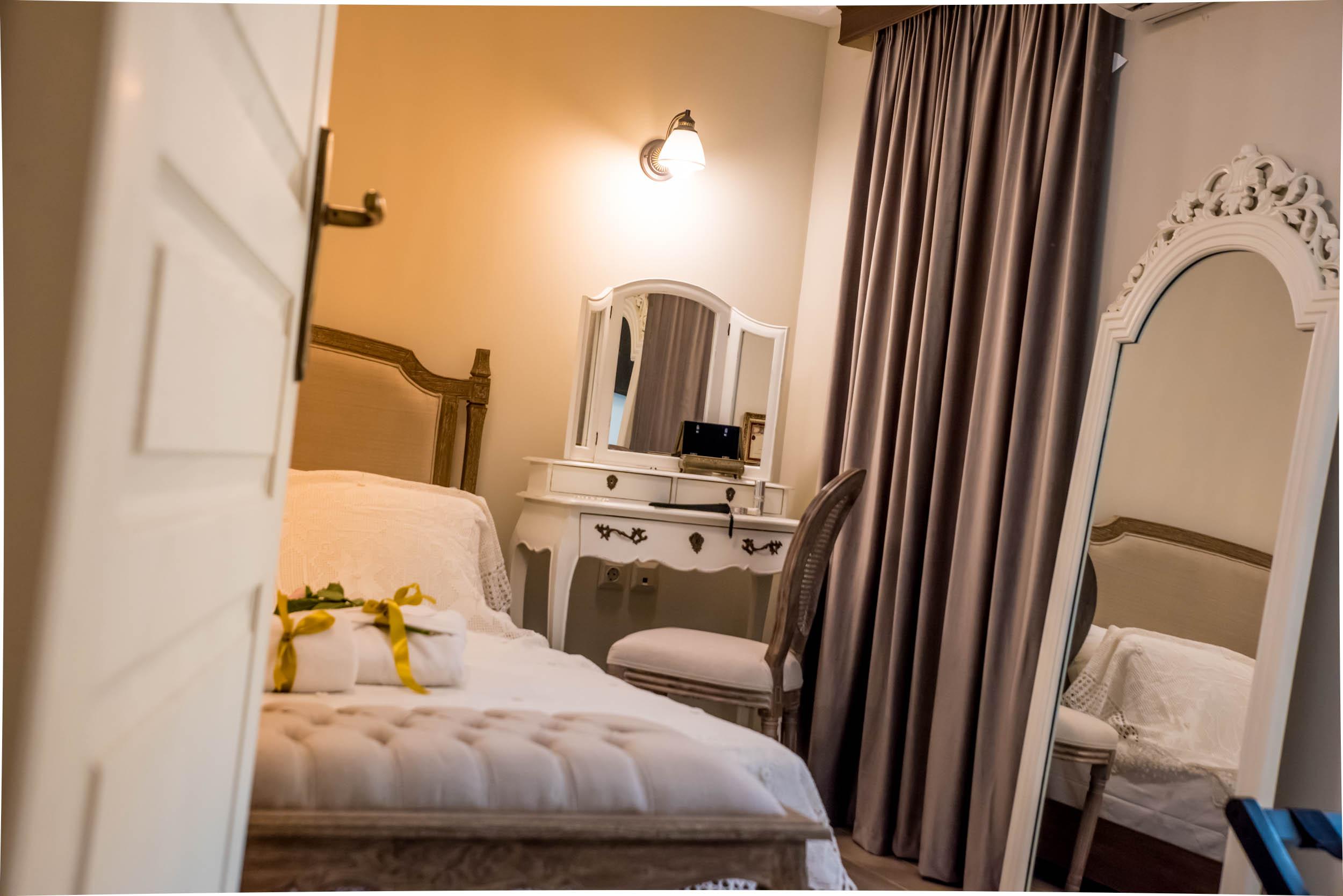 Kyria Boutique House Aparthotel Атина Екстериор снимка