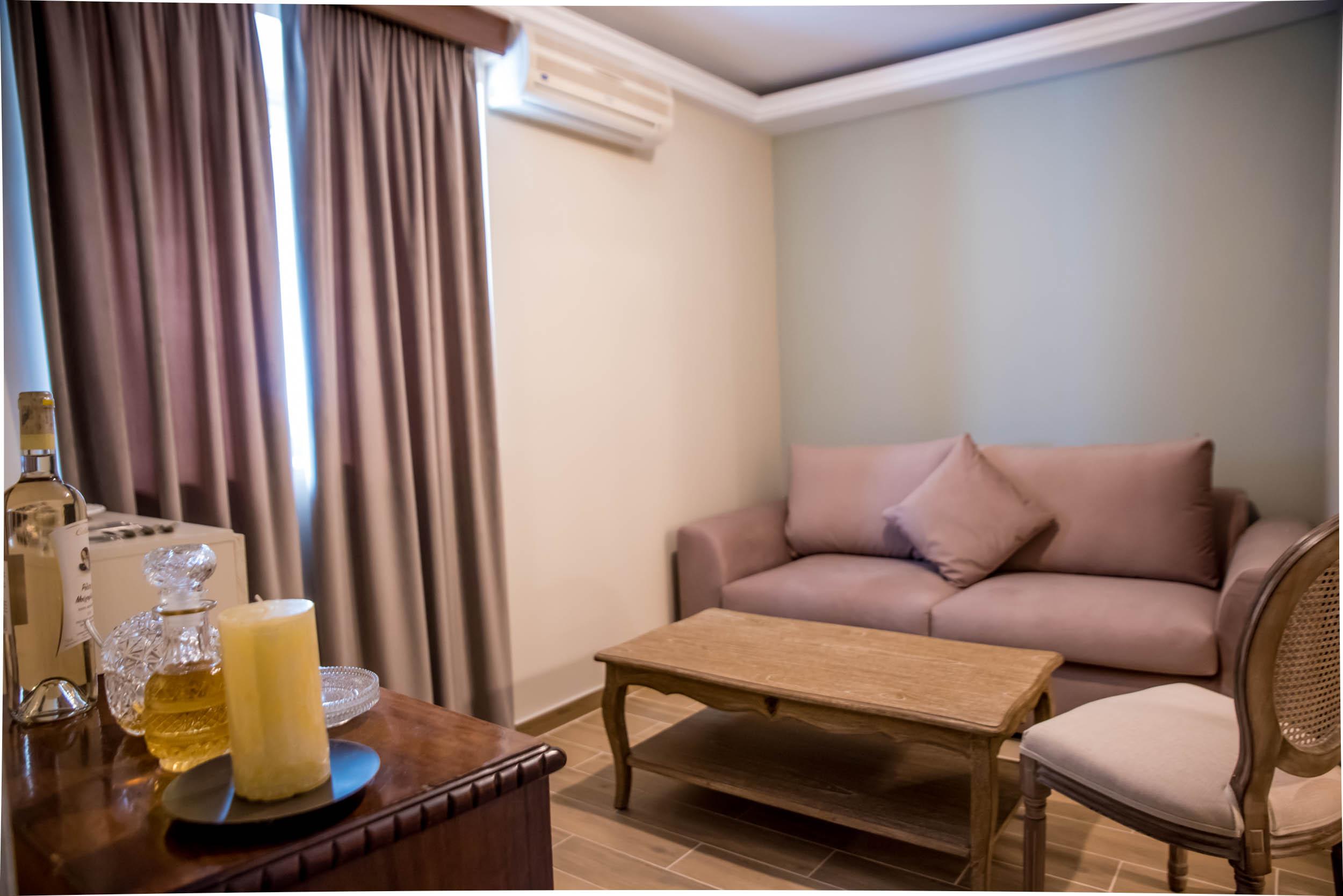 Kyria Boutique House Aparthotel Атина Екстериор снимка